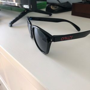 Oakley frogskins